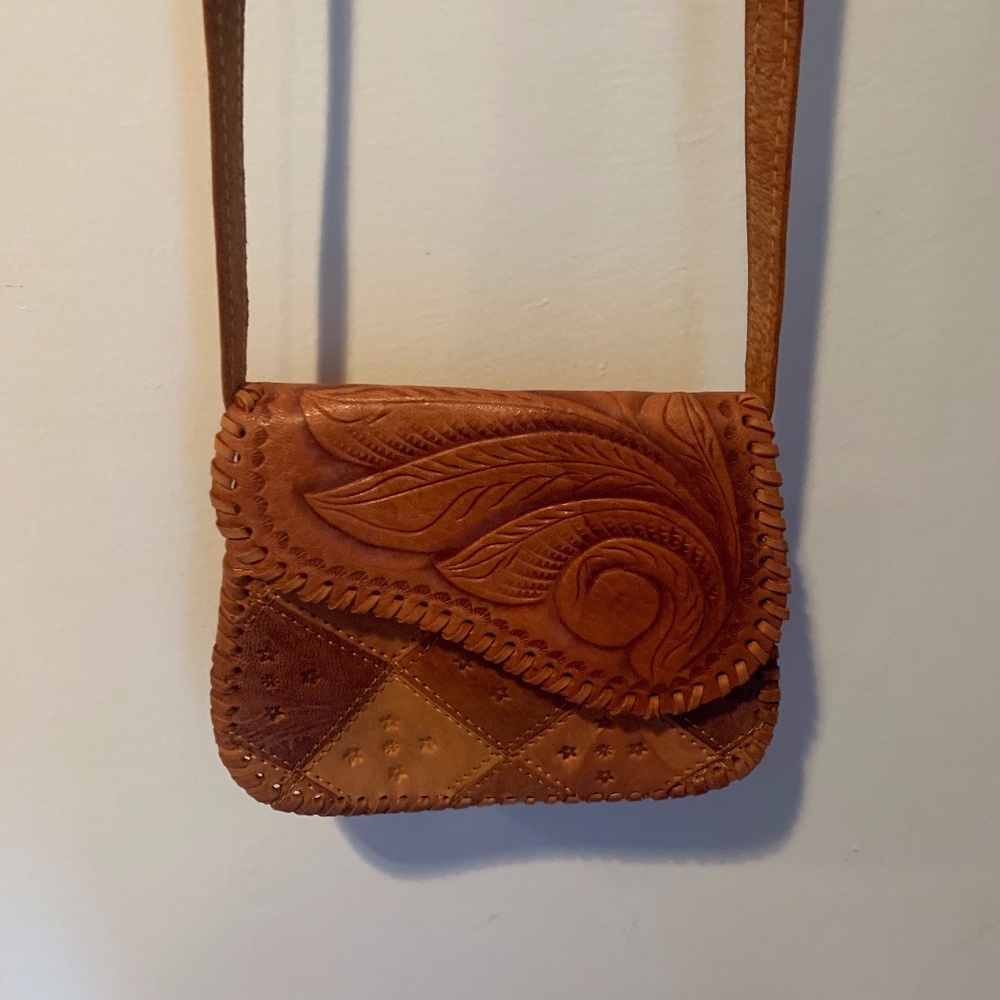 tooled leather crossbody/shoulderbag